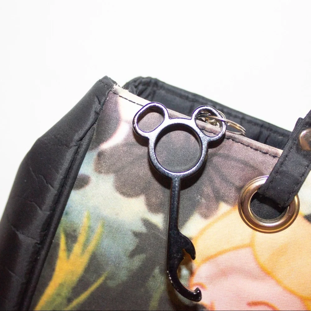 Disney Alice in Wonderland Vintage Shoulder Bag 🦋🤍 - Picture 12 of 12